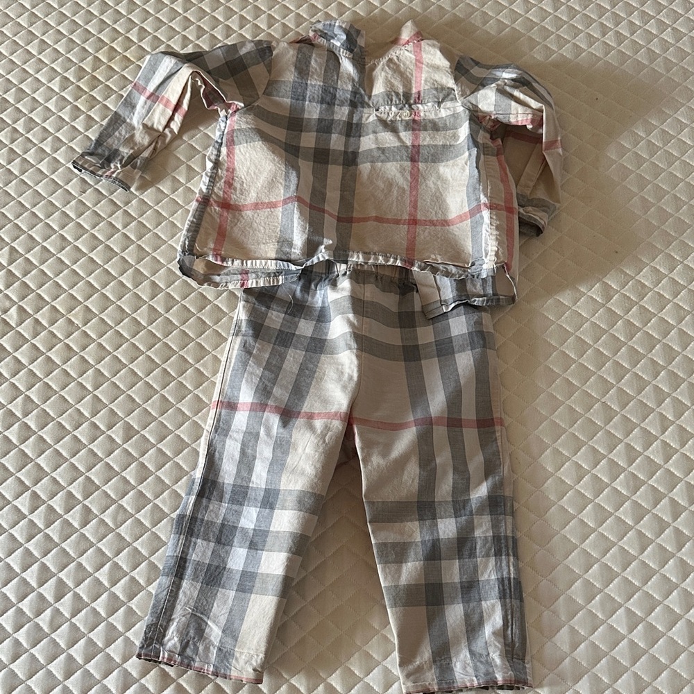 Burberry Kids Checkered Pajama Set - Gray and Red
